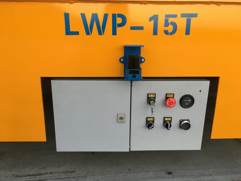 15 ton industrieel materiaal verwerkingswagen