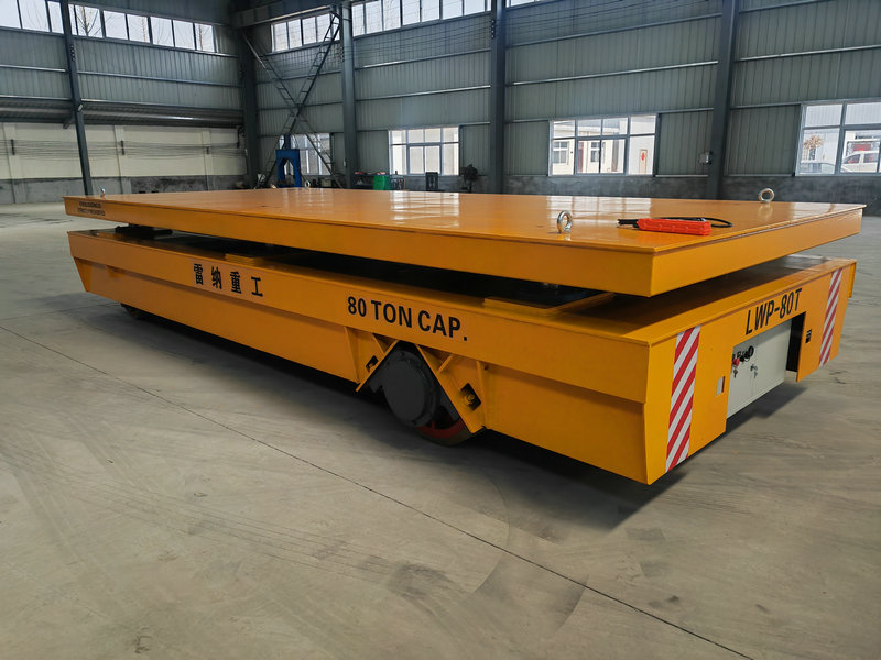 80 Tons Heavy Duty Hydraulische Lifting Trackless Cart