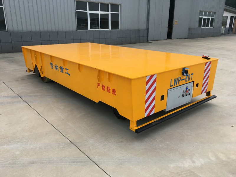 Motor Driven 60T Elektrische Trackless Transfer Wagon