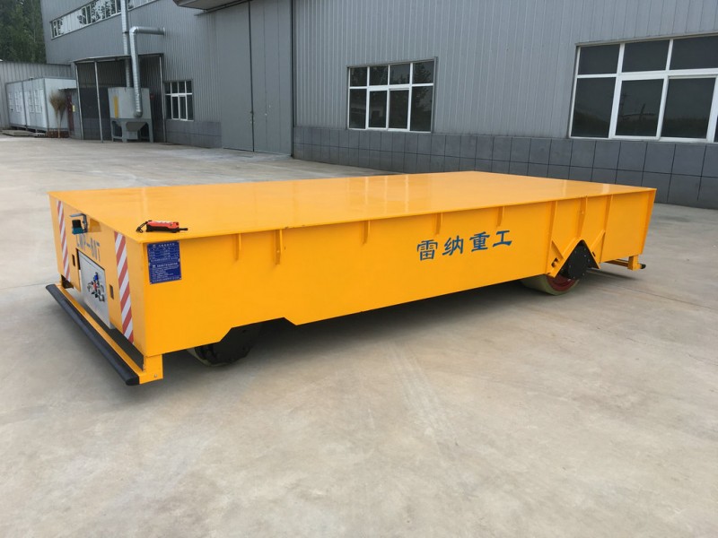 Motor Driven 60T Elektrische Trackless Transfer Wagon